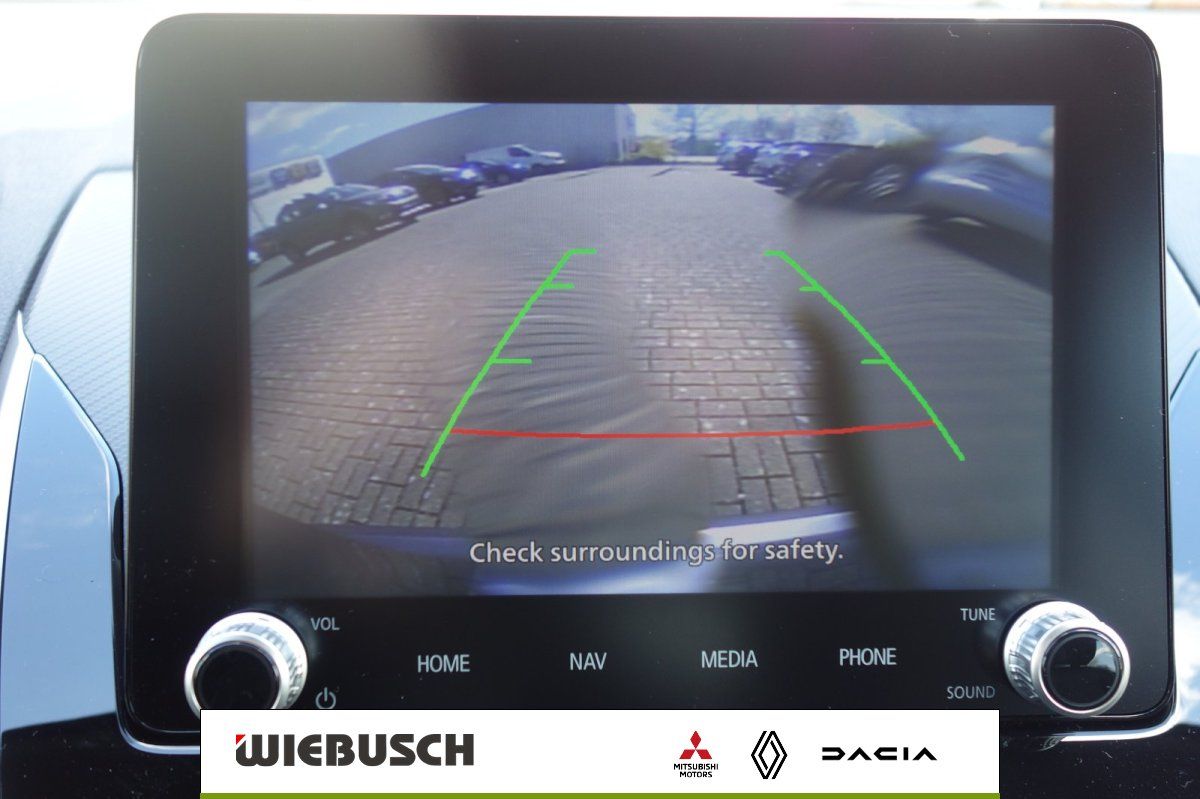 Mitsubishi Eclipse Cross  2.4 Plug-in Hybrid  Plus Select**