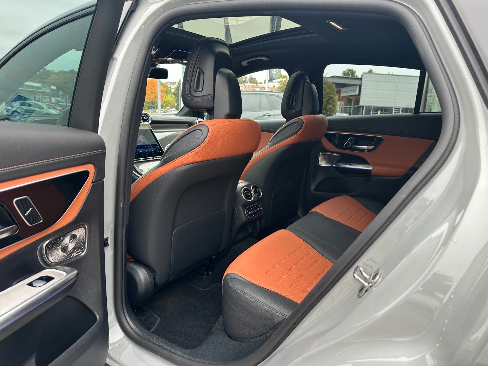 Mercedes-Benz GLC 300d Coupe 4Matic DISTR,HUD,PANO,BURM,AHK...