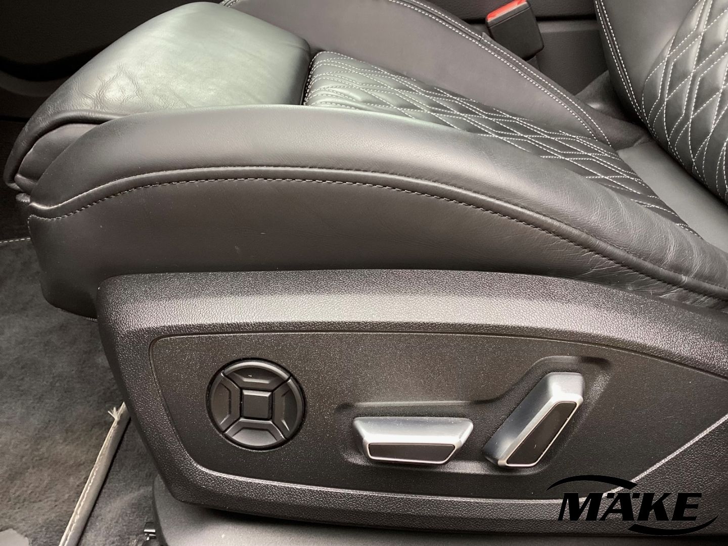 Audi A6 Avant S line 55 TFSI e quattro LEDER RFK B&O