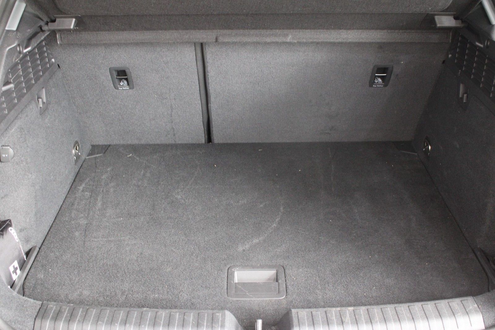 Audi A3 Sportback 35 TFSI Sport - Samsaru's Car Outlet
