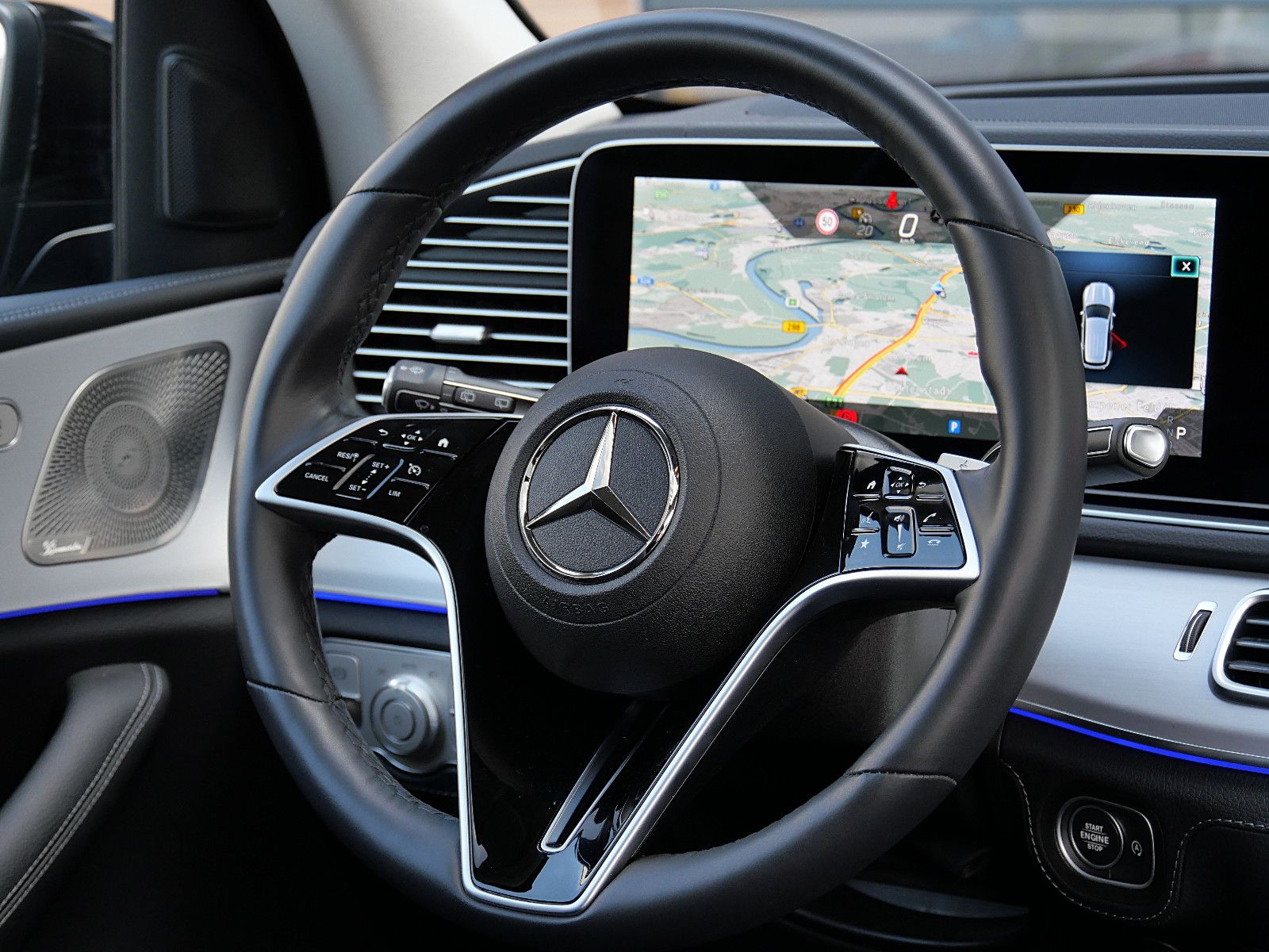 Mercedes-Benz GLE 300d AMG+Night.Airm.360,HUD,Pan.Belüft.Burm