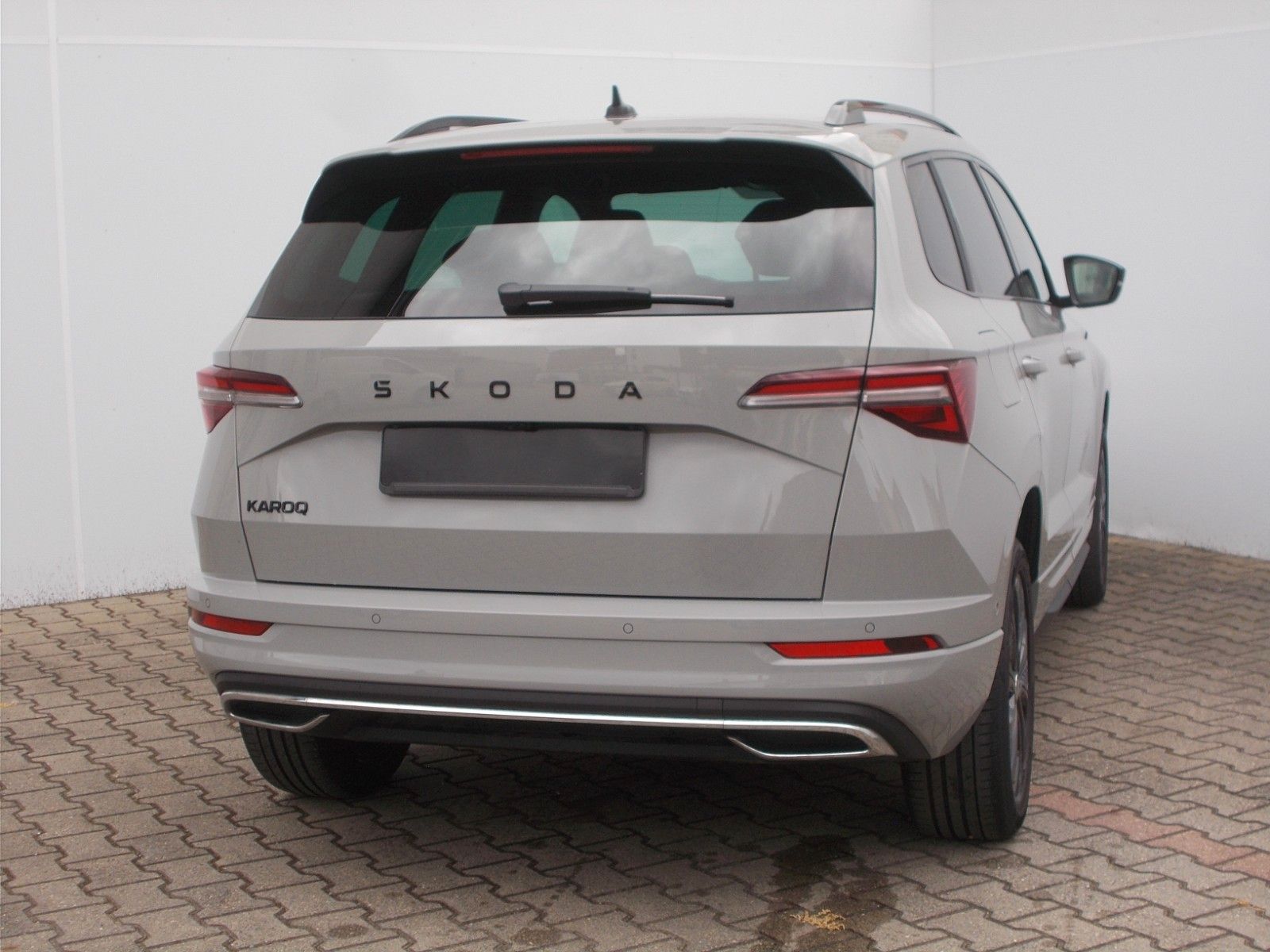 Skoda Karoq  1.5 TSI Sportline*DSG*Navi*LED *360° *AHK