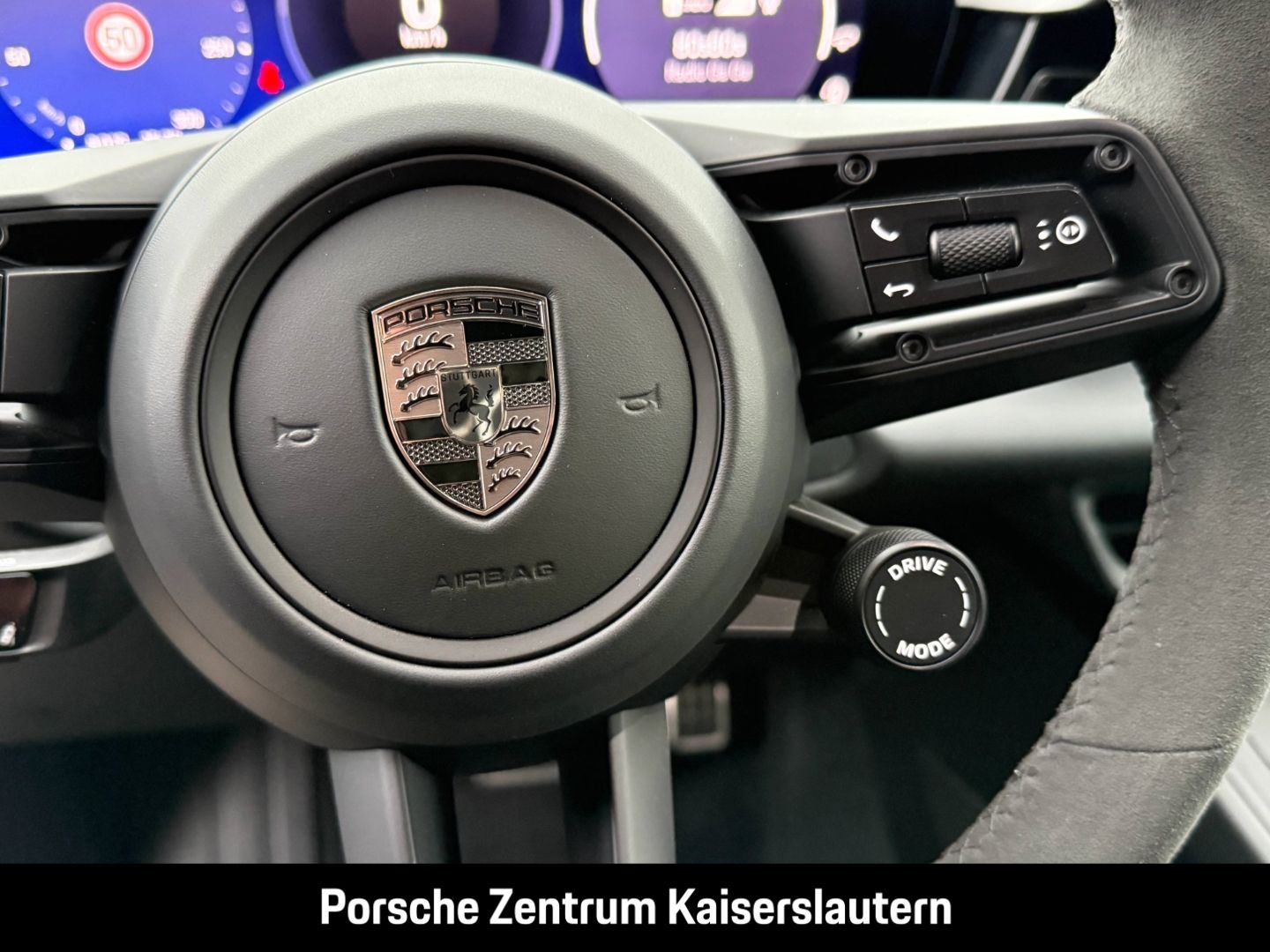 Porsche Macan Turbo 22-Zoll Rückfahrkamera LED-Matrix