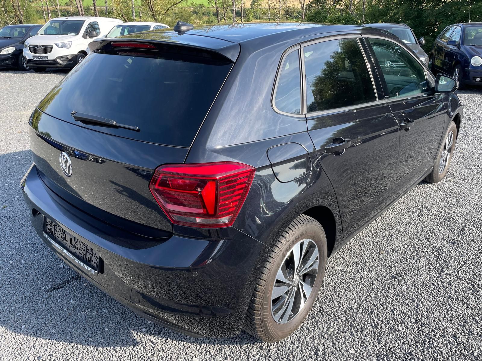 Volkswagen Polo VI 1.0 TSI Comfortline - Samsaru's Car Outlet