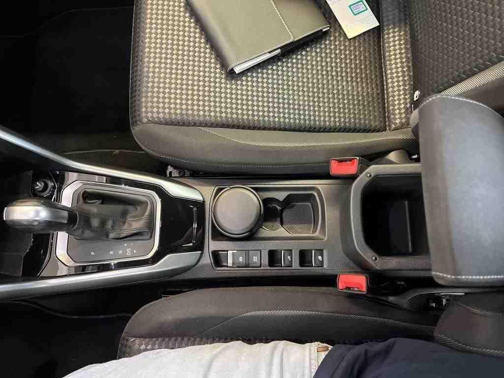 Volkswagen T-Roc 1.5 TSI Active DSG - Samsaru's Car Outlet