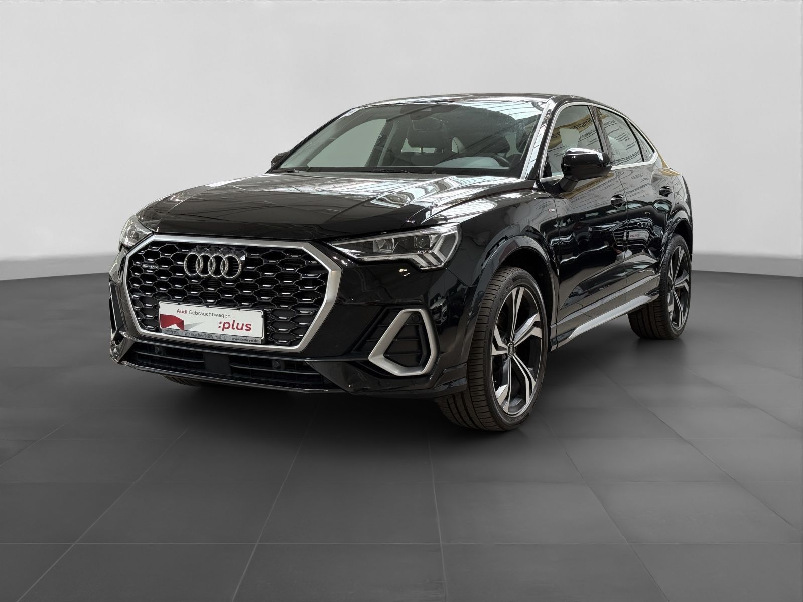 Audi Q3 Sportback 45 TFSI Q S LINE - Samsaru's Car Outlet