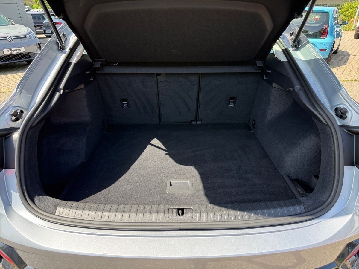 Audi Q3 Sportback - Samsaru's Car Outlet