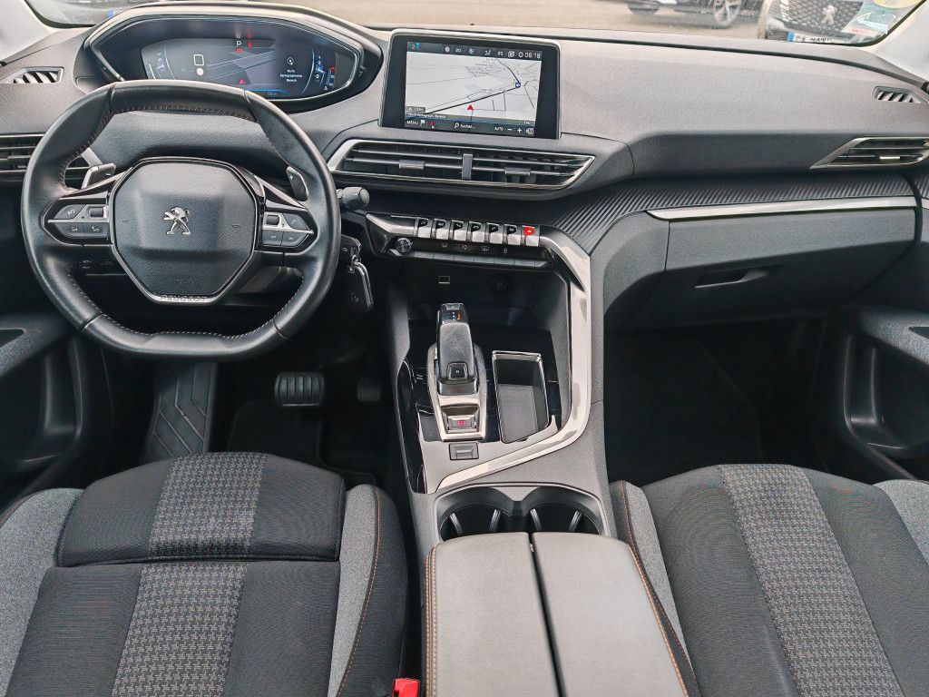 Peugeot 5008 BlueHDI 130 EAT8 - Samsaru's Car Outlet