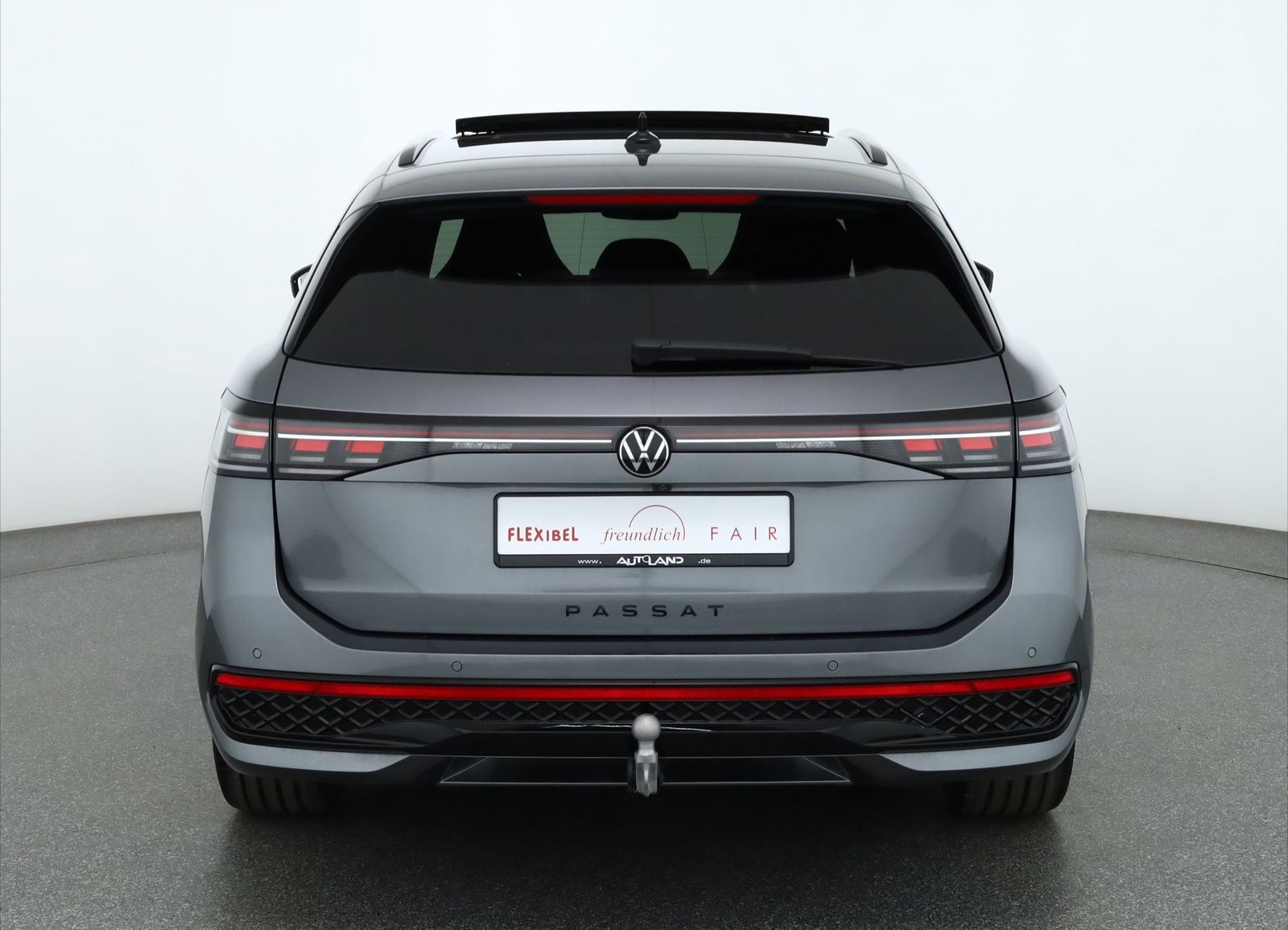 Volkswagen Passat Variant R-Line BlackStyle 2.0 TSI 4M DSG