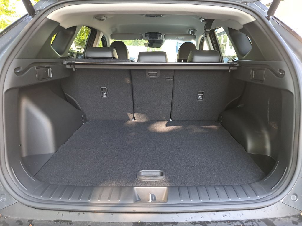 Hyundai TUCSON 1.6 T-GDi Plug-in-Hybrid 4WD Prime - Samsaru's Car Outlet
