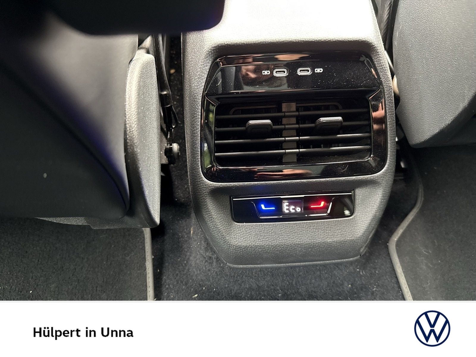 Volkswagen ID.4 GTX 4X4 WÄRMEPUMPE PANO AHK 360CAM ACC LM21