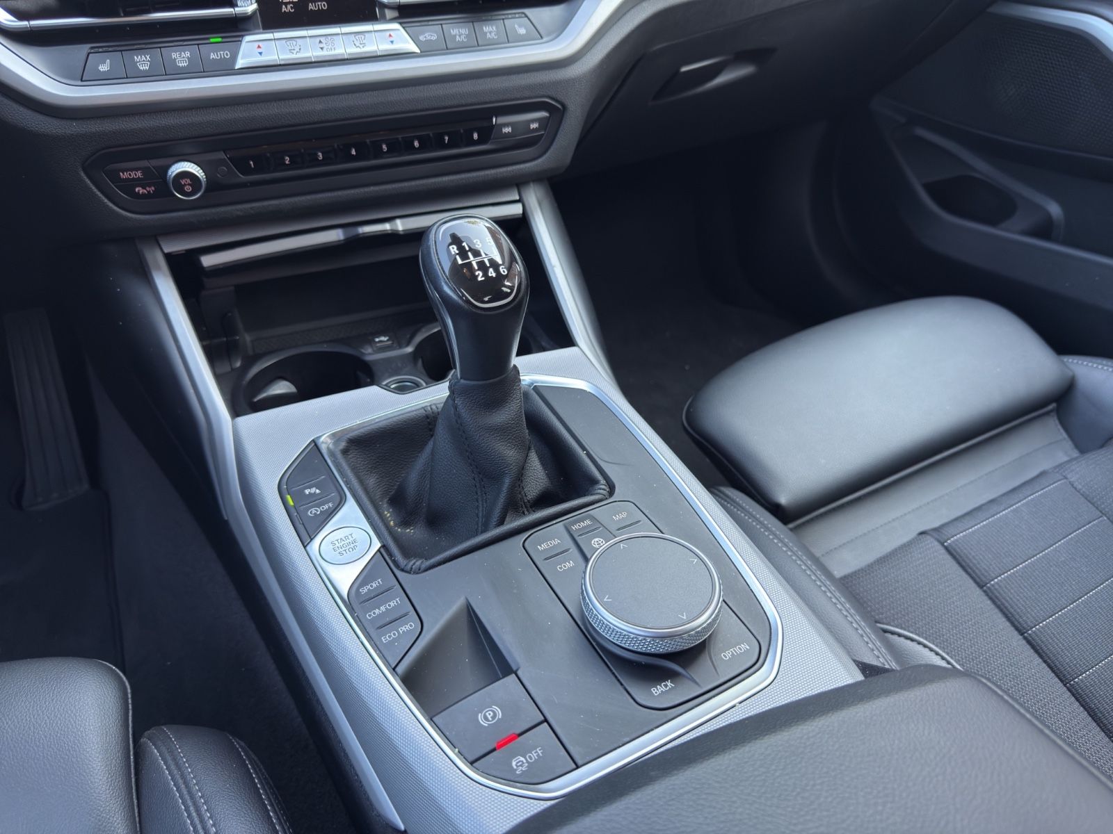 BMW 318 d Advantage - Samsaru's Car Outlet
