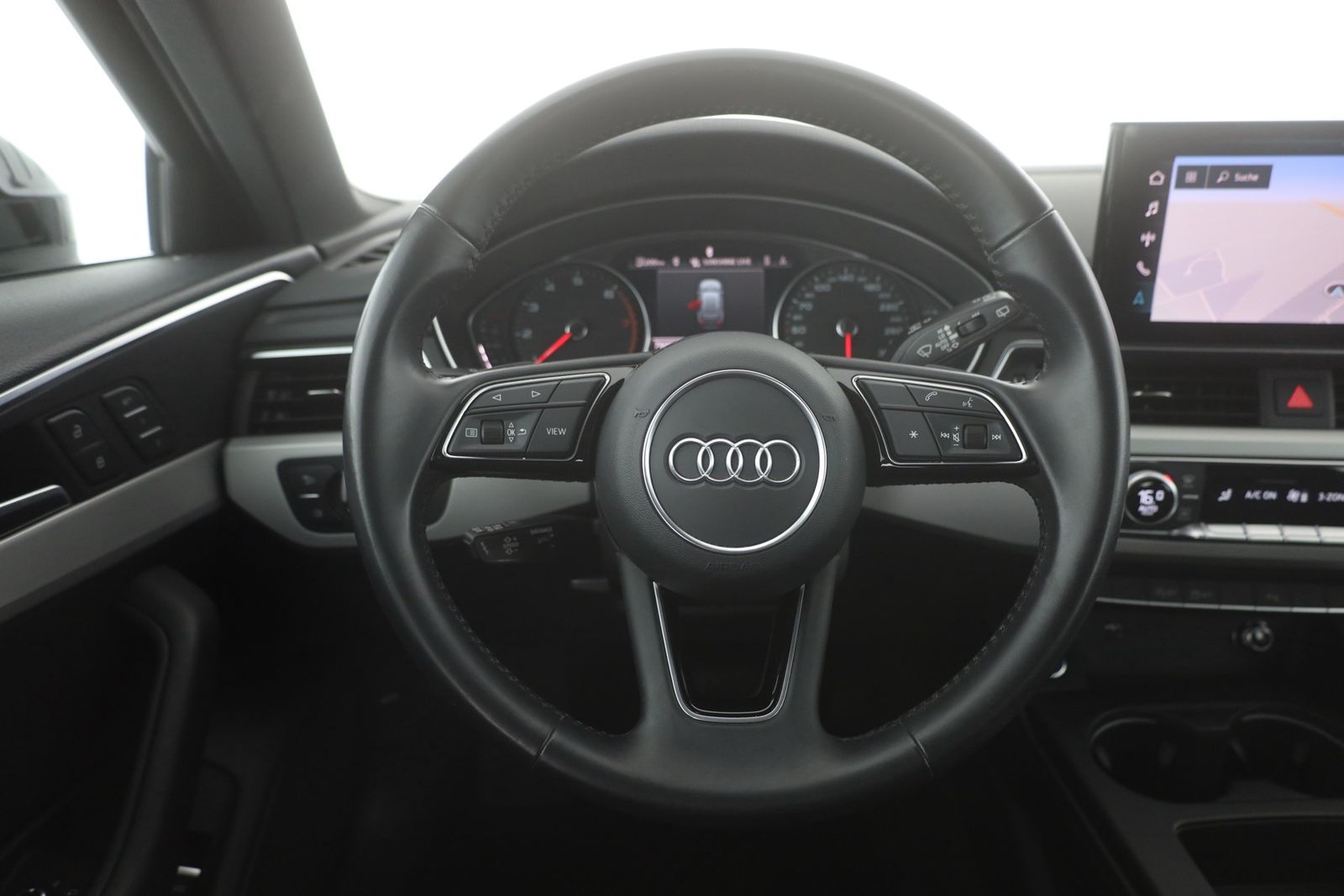 Audi A4 Avant 35 TFSI advanced - Samsaru's Car Outlet
