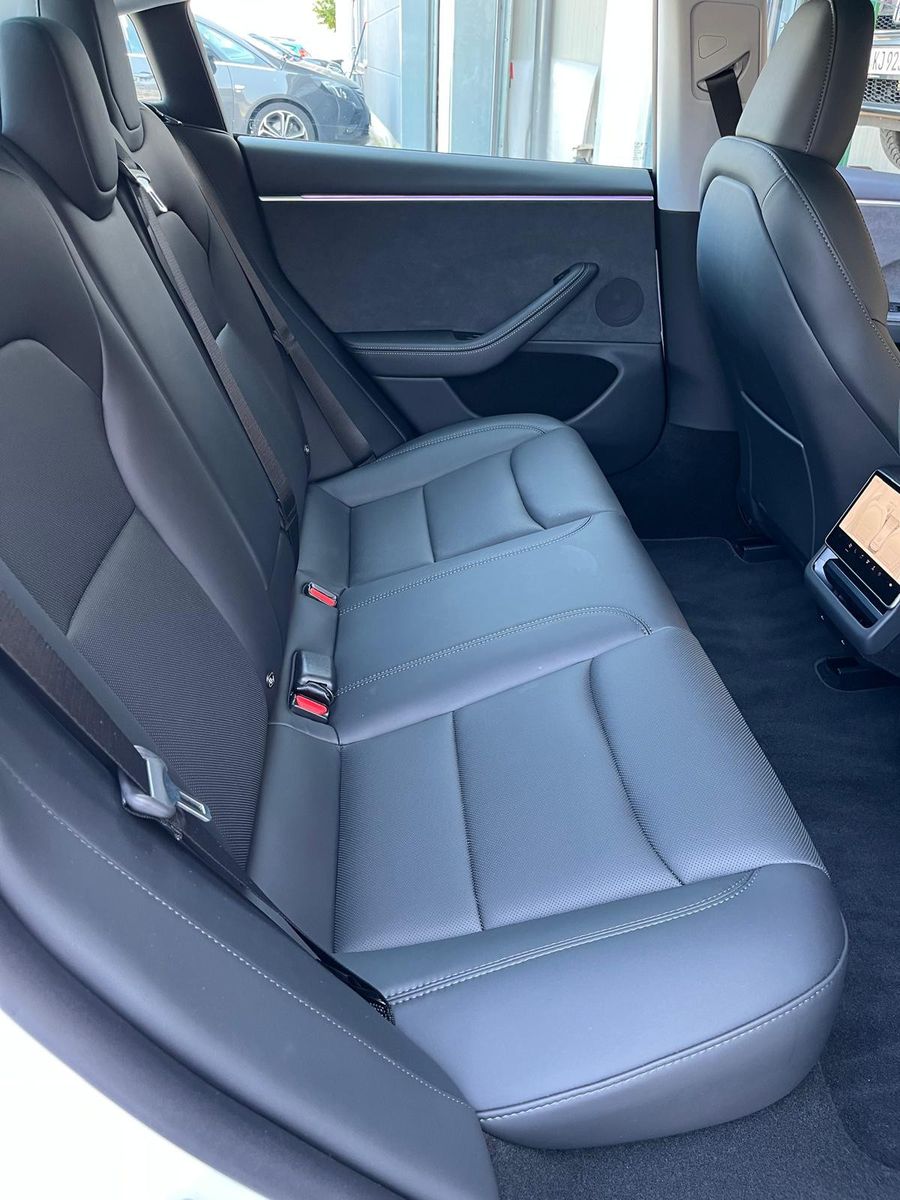 Tesla Model 3 Premium Long Range Dual AWD *6.000 km*