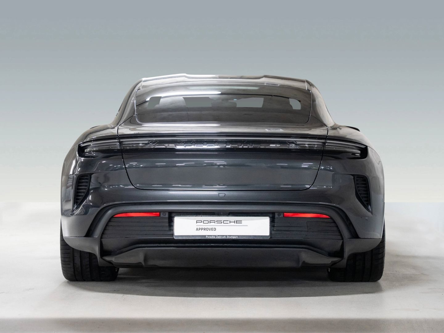 Porsche Taycan Turbo Burmester InnoDrive Massage HD-Matr