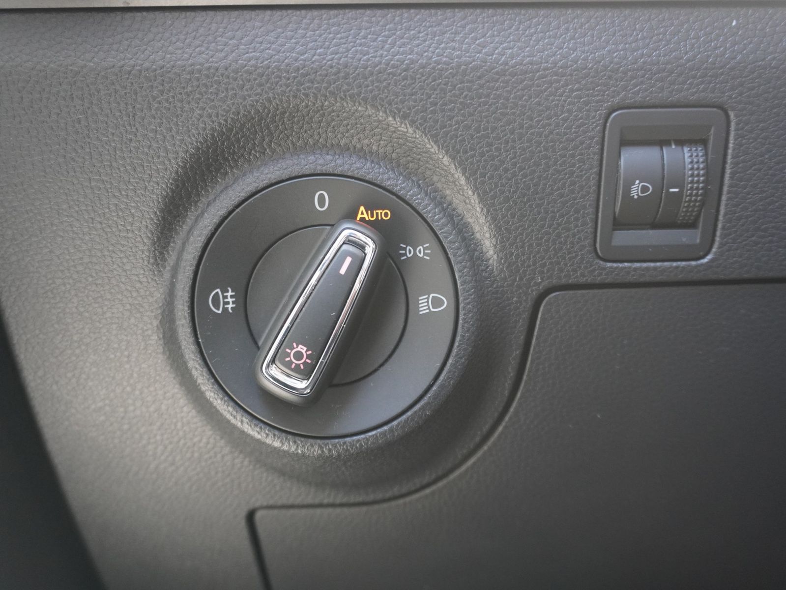 Seat Ibiza 1.0 TSI Style DSG - Samsaru's Car Outlet
