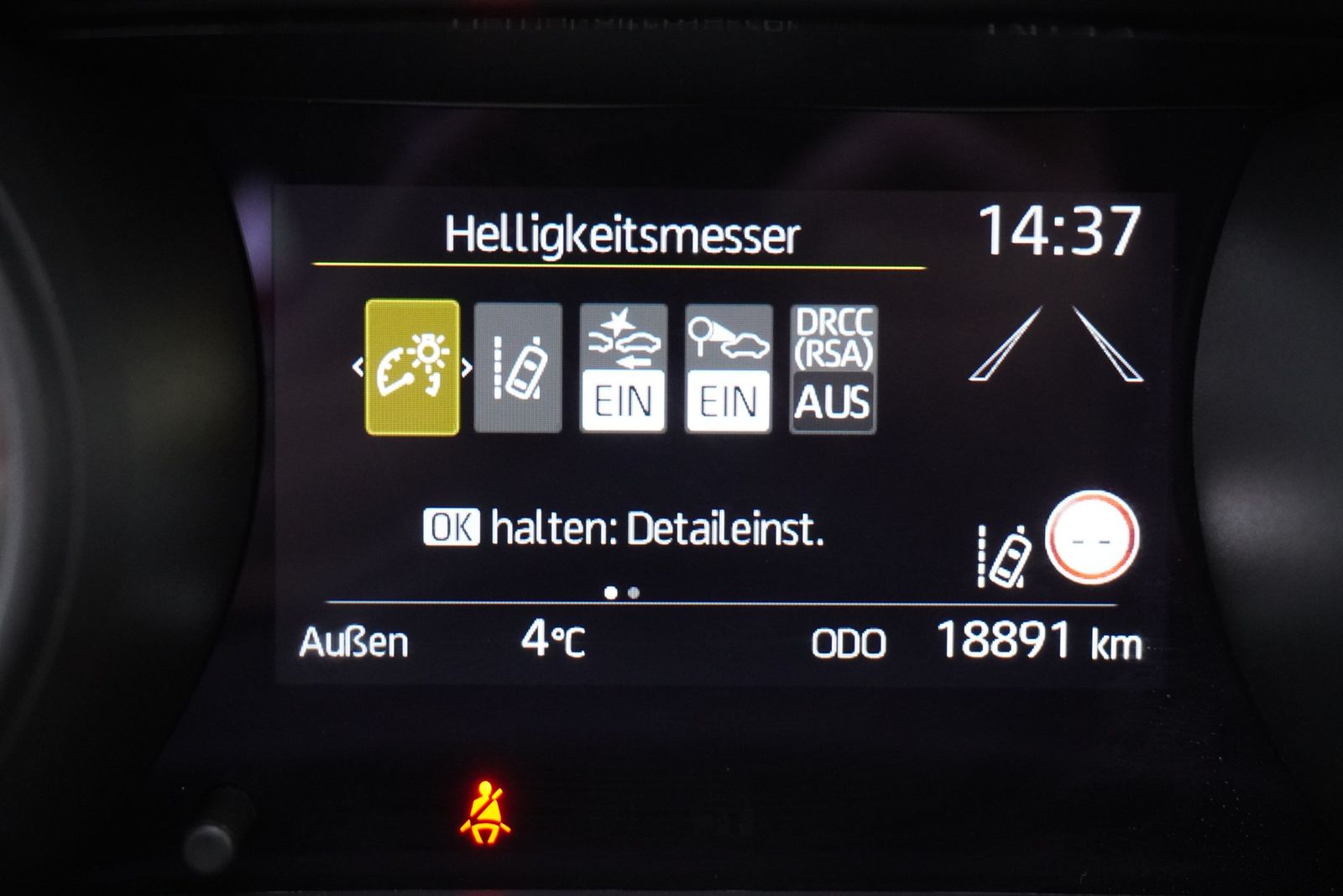 Toyota Yaris 1.5 Hybrid Team D Aut. LED ACC Kamera DAB