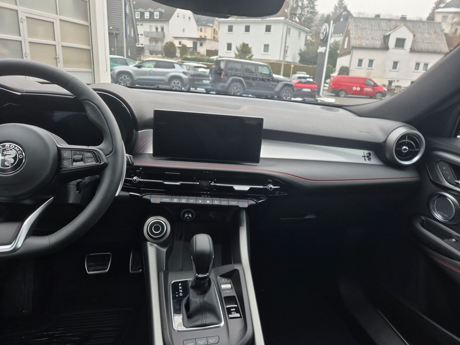 Alfa Romeo Tributo Italiano Plug-in-Hybrid Benzin AT Allrad
