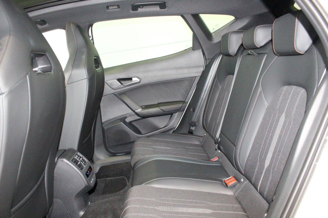 Cupra Formentor VZ 2.0 TSI DSG 4Drive 4JGAR/AHK/PANO/e