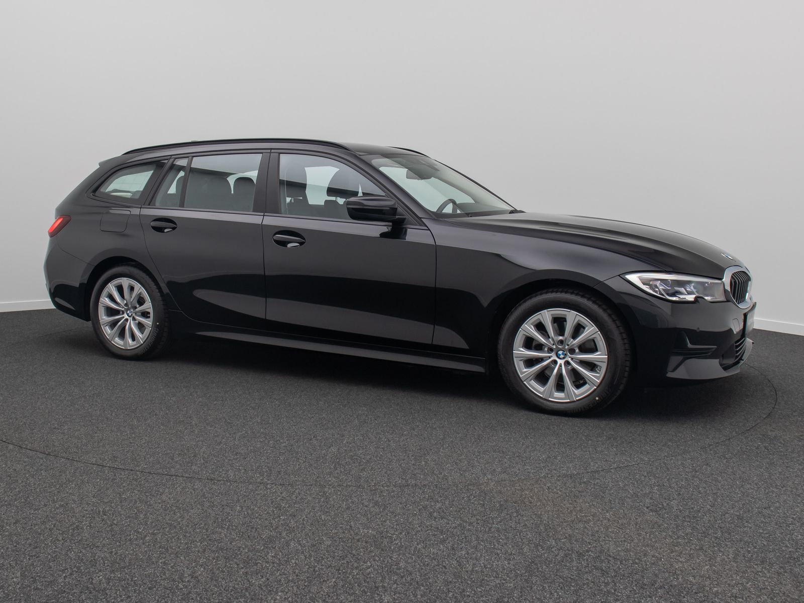 BMW 320i Sport - Samsaru's Car Outlet