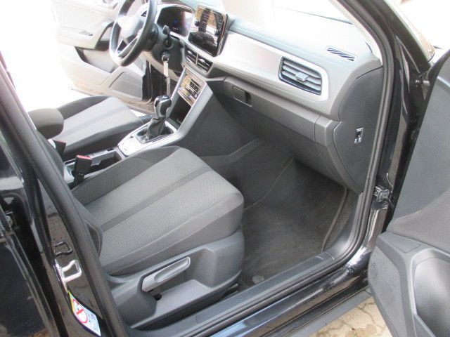 Volkswagen T-Roc 1.5 TSI DSG Life - Samsaru's Car Outlet