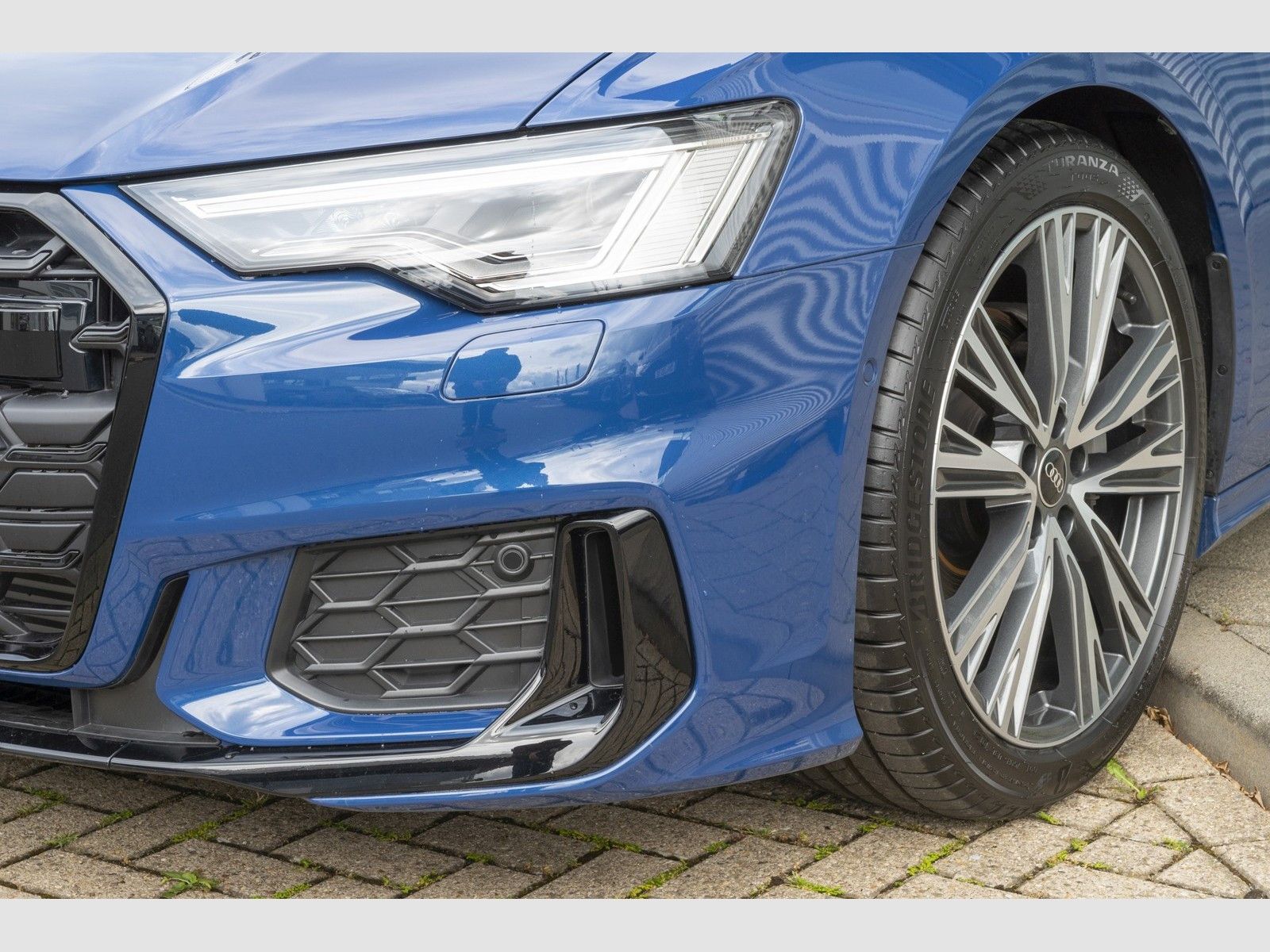 Audi A6 Avant 45 TFSI S line S tronic - Samsaru's Car Outlet