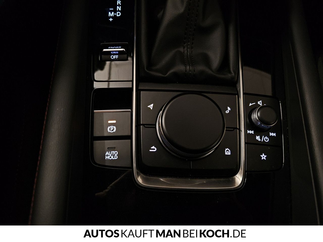 Mazda 3 5HB 2.5L 140ps 6AT FWD Homura ACC HUD Navi LED