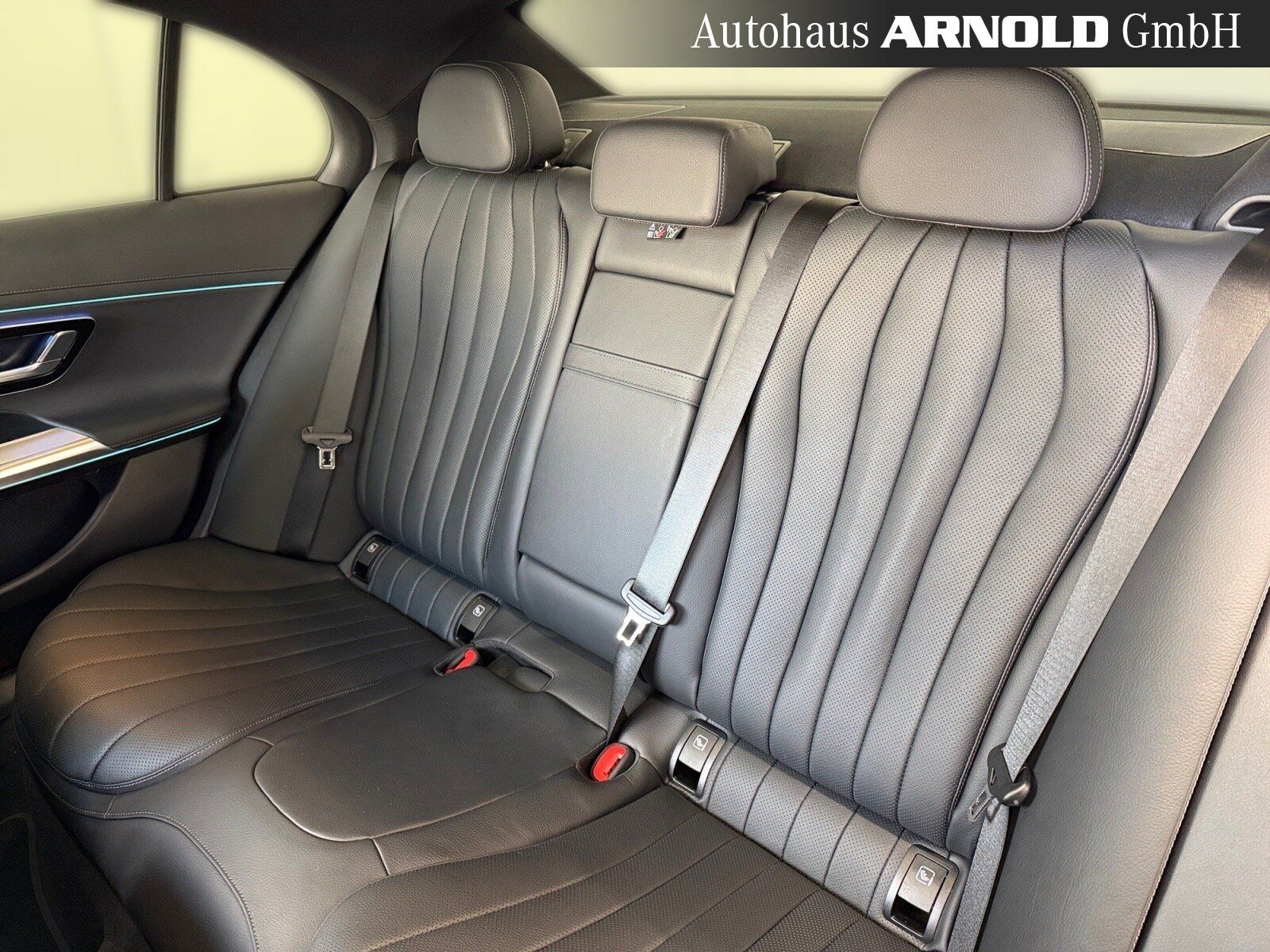 Mercedes-Benz E 450 d 4M AMG-Line AHK HuD 360° SUPERSCREEN 20"