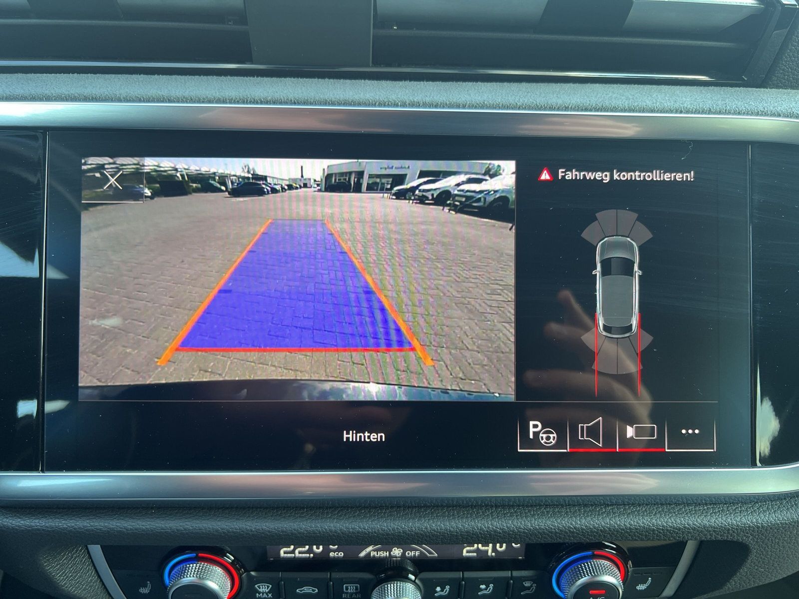 Audi Q3 Sportback S line 45TFSI quattro - Samsaru's Car Outlet