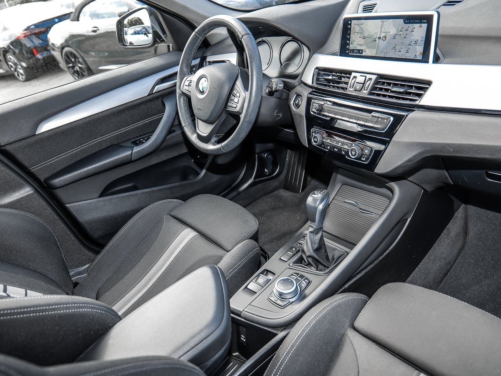 BMW X1 xDrive25e Advantage - Samsaru's Car Outlet