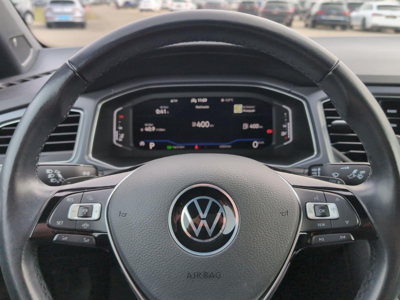 Volkswagen T-Roc 1.5 TSI Style DSG - Samsaru's Car Outlet