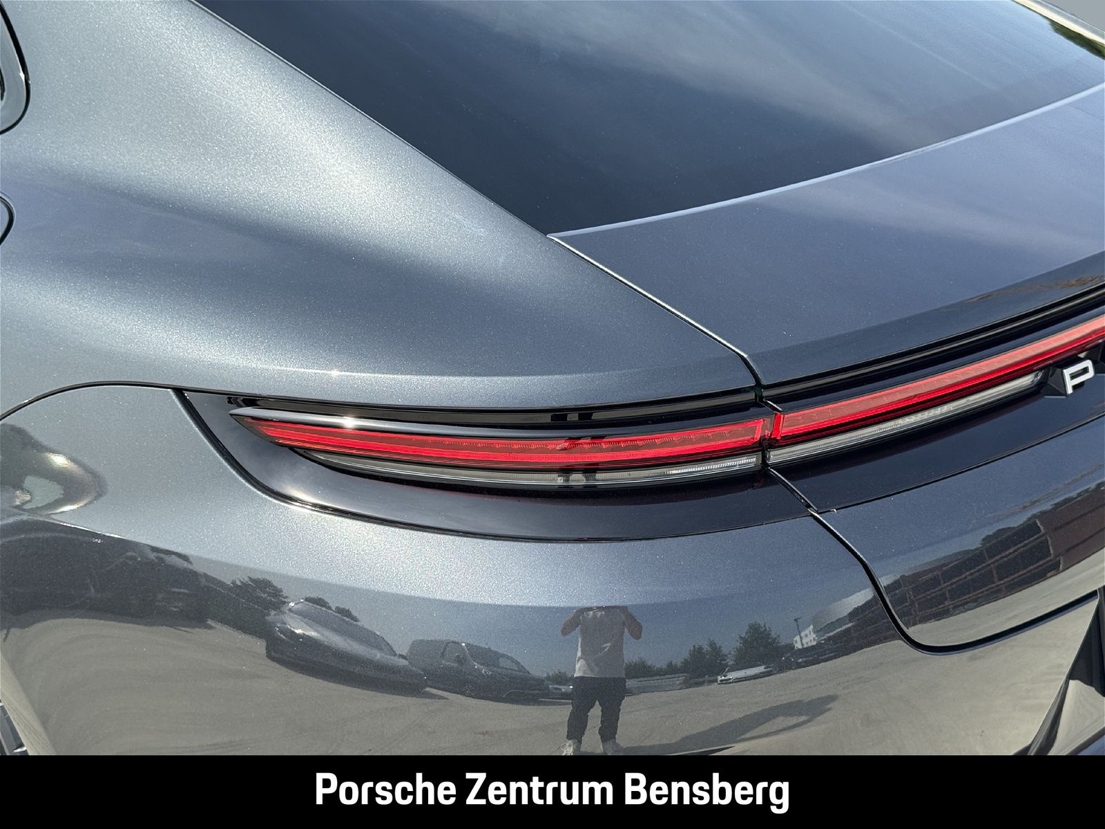 Porsche Panamera 4 E-Hybrid