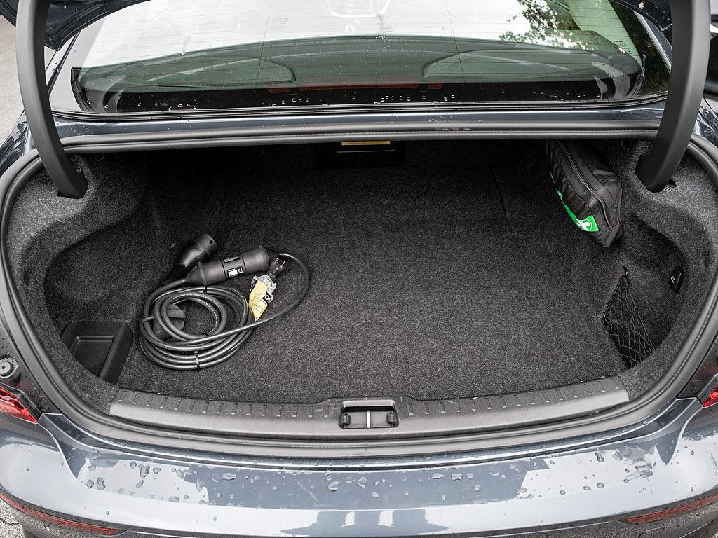 Volvo S60 T8 Ultimate Dark Recharge AWD PANO ACC HUD