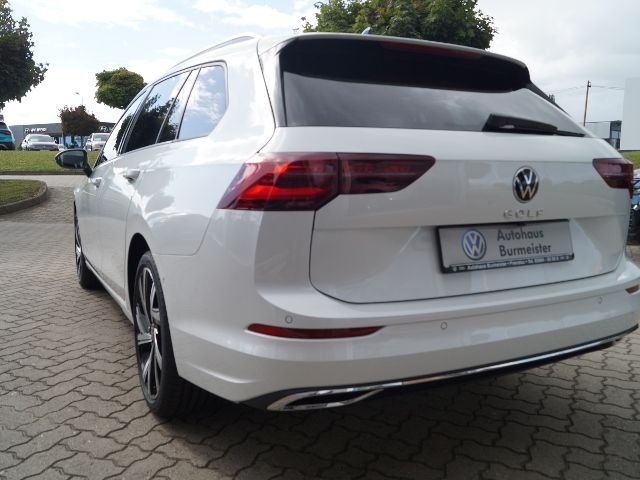 Volkswagen Golf VIII Variant 1.5 TSI ACTIVE - Samsaru's Car Outlet