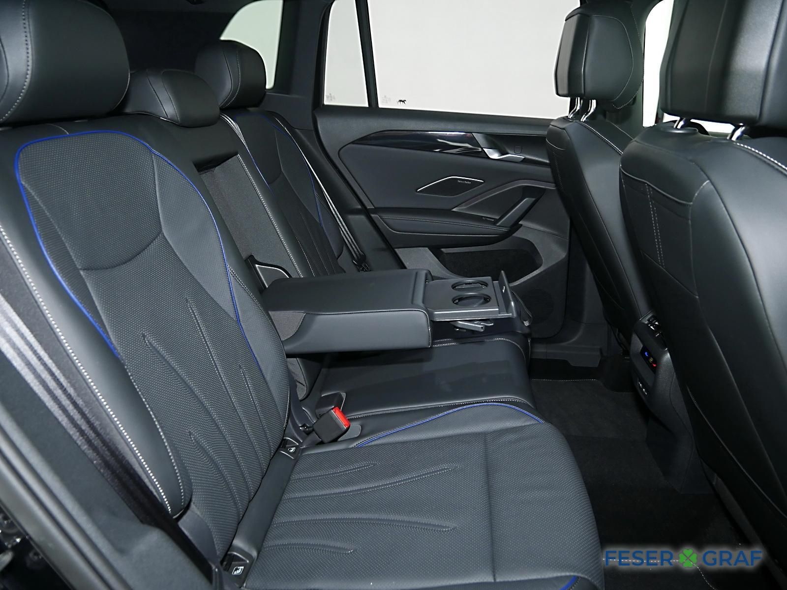 Volkswagen Tiguan 2.0TDI R-Line AHK BlackStyle LED Panorama