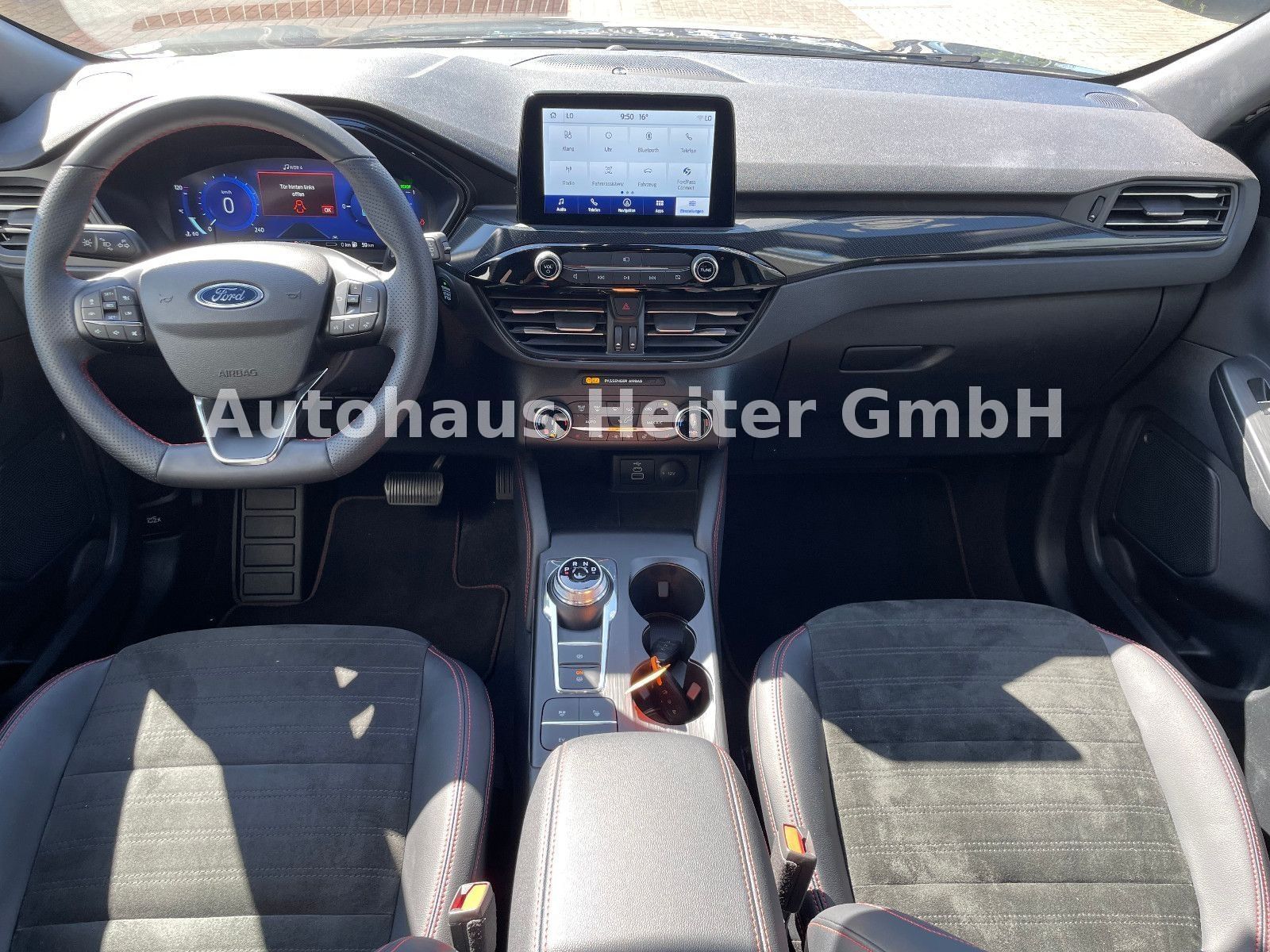 Ford Kuga PHEV ST-Line X - Samsaru's Car Outlet