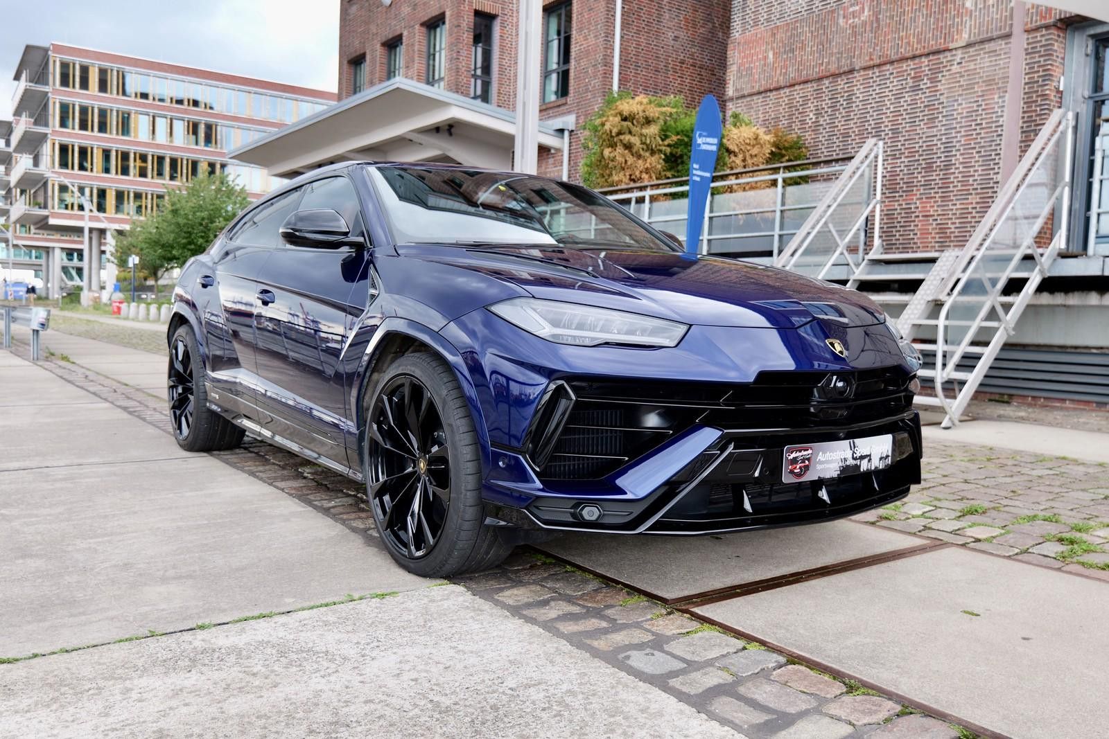 Lamborghini Urus S - Samsaru's Car Outlet