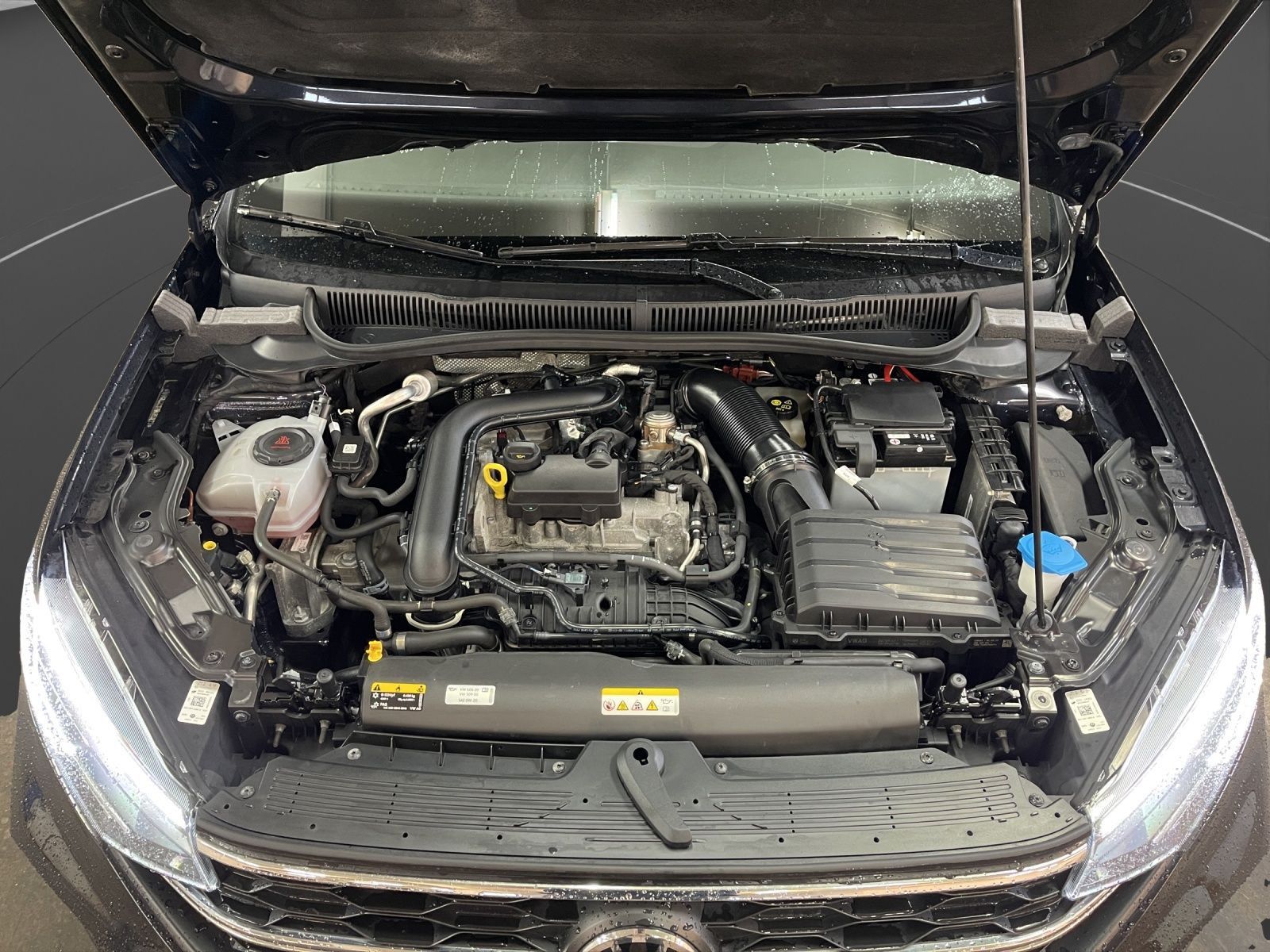 Volkswagen Taigo 1.0 TSI Life - Samsaru's Car Outlet