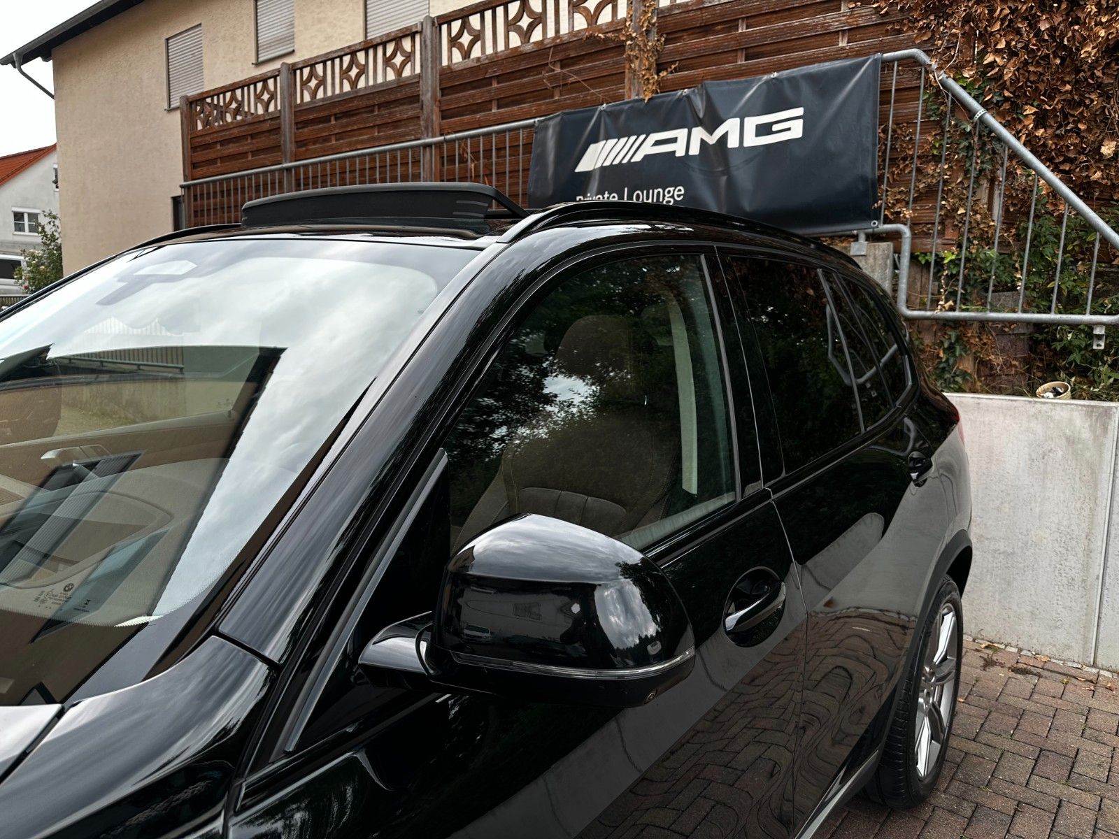 BMW X5 xDr45e PANO*Laser*Sitzkl*Massage*AHK*DA-Prof