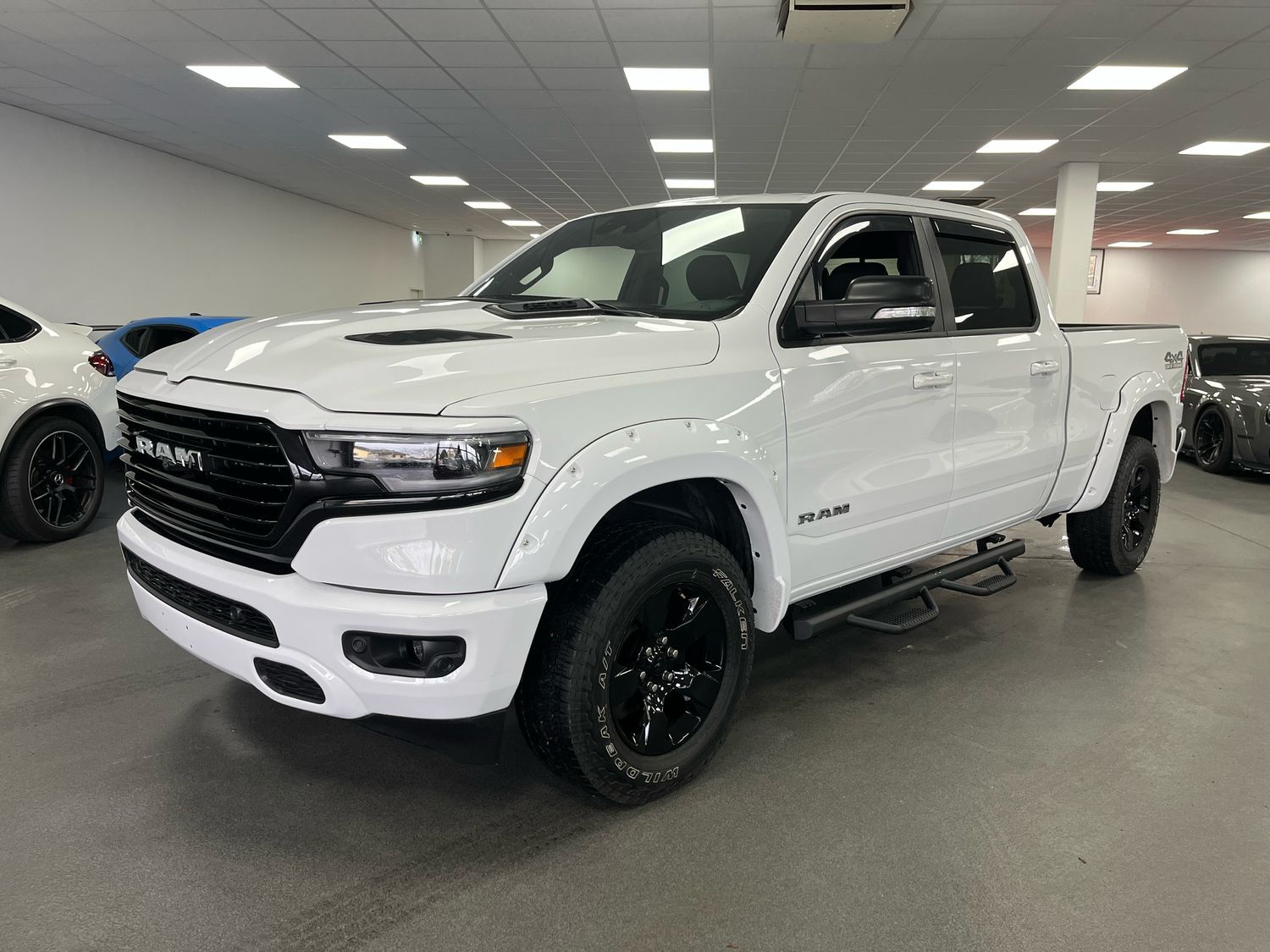 Dodge RAM 5,7l V8 *Longbed /AHK / SHZ/ 4x4*