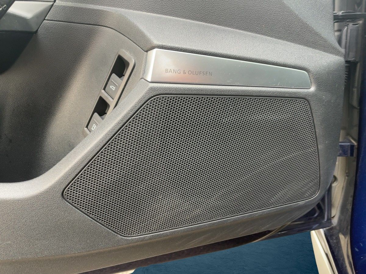 Audi A3 Sportback 40 TFSI e S-Line - Samsaru's Car Outlet