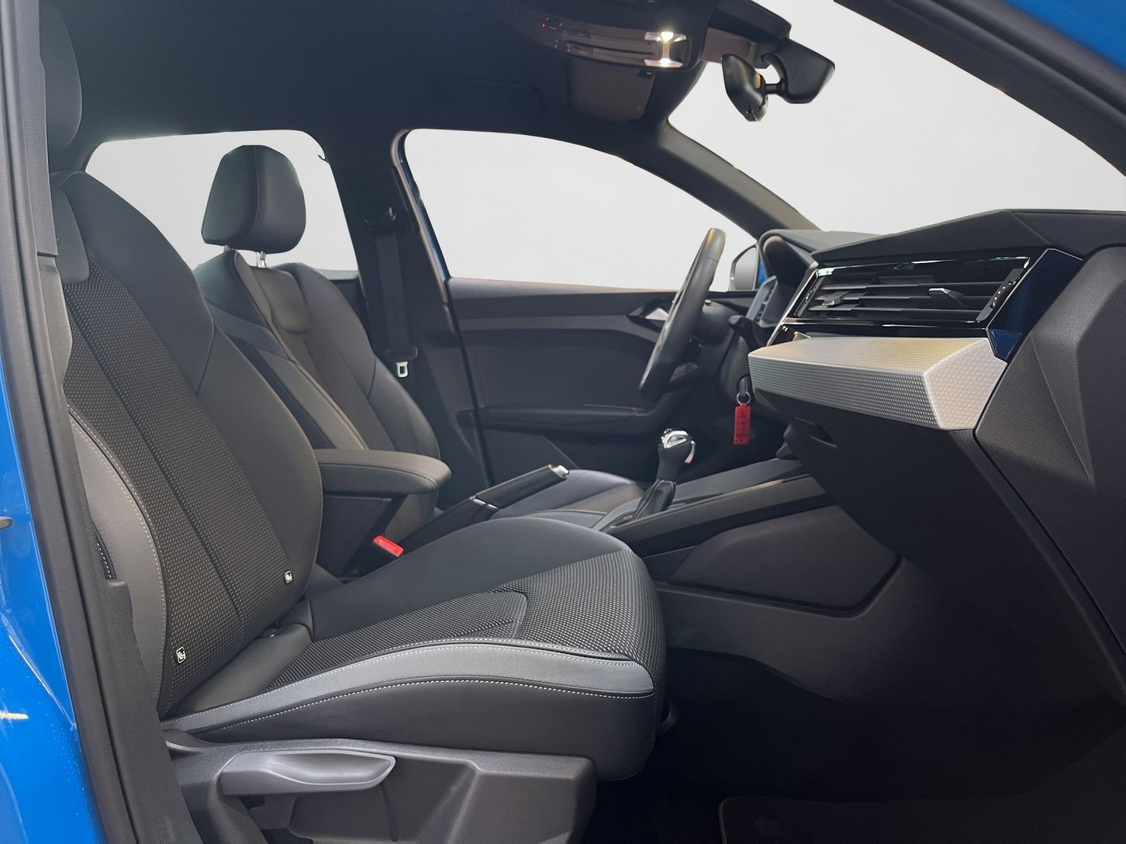 Audi A1 Sportback S line 25 TFSI S tronic Led,Navi,AC