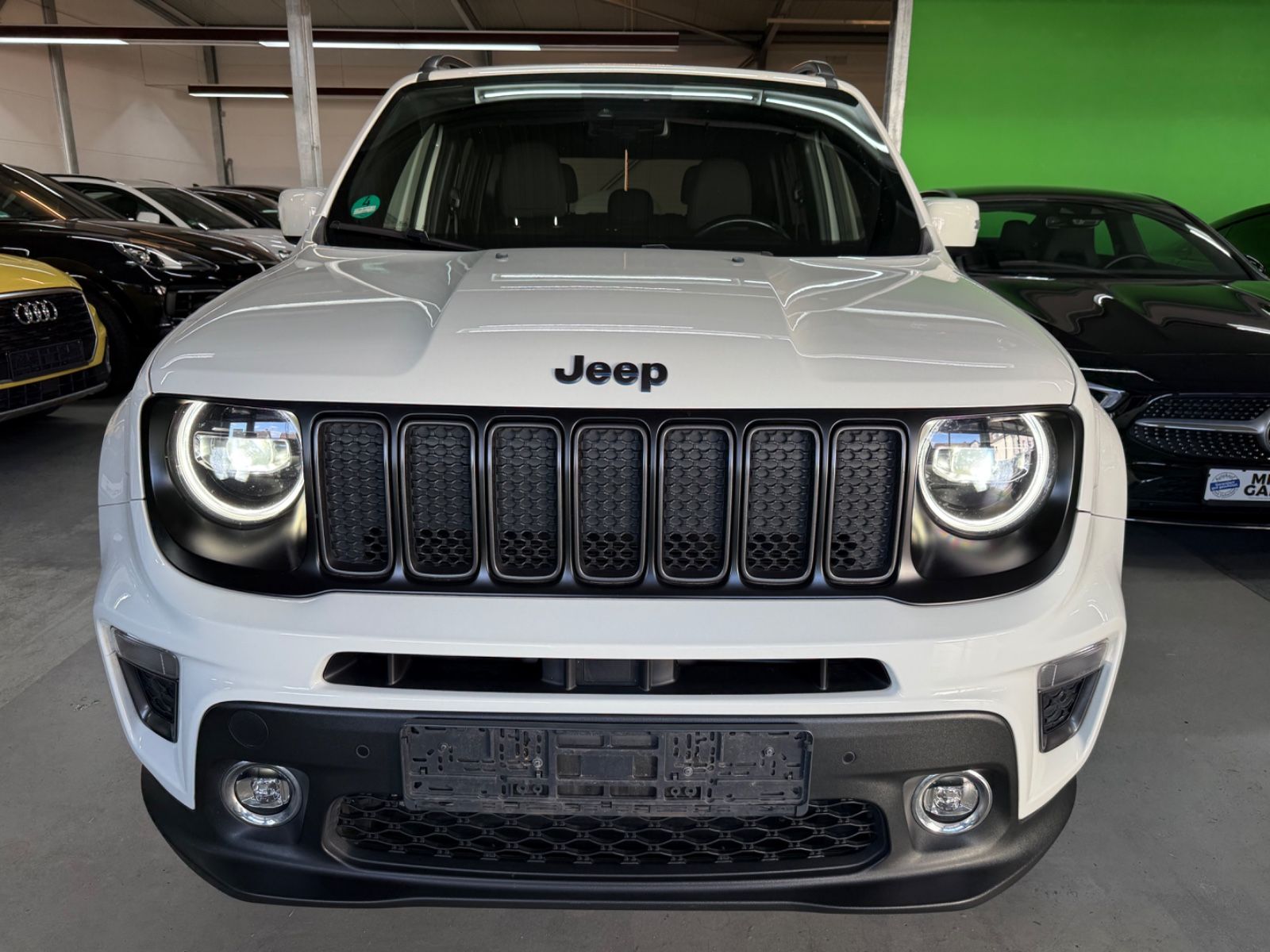 Jeep Renegade S Plug-In-Hybrid 4xe - Samsaru's Car Outlet