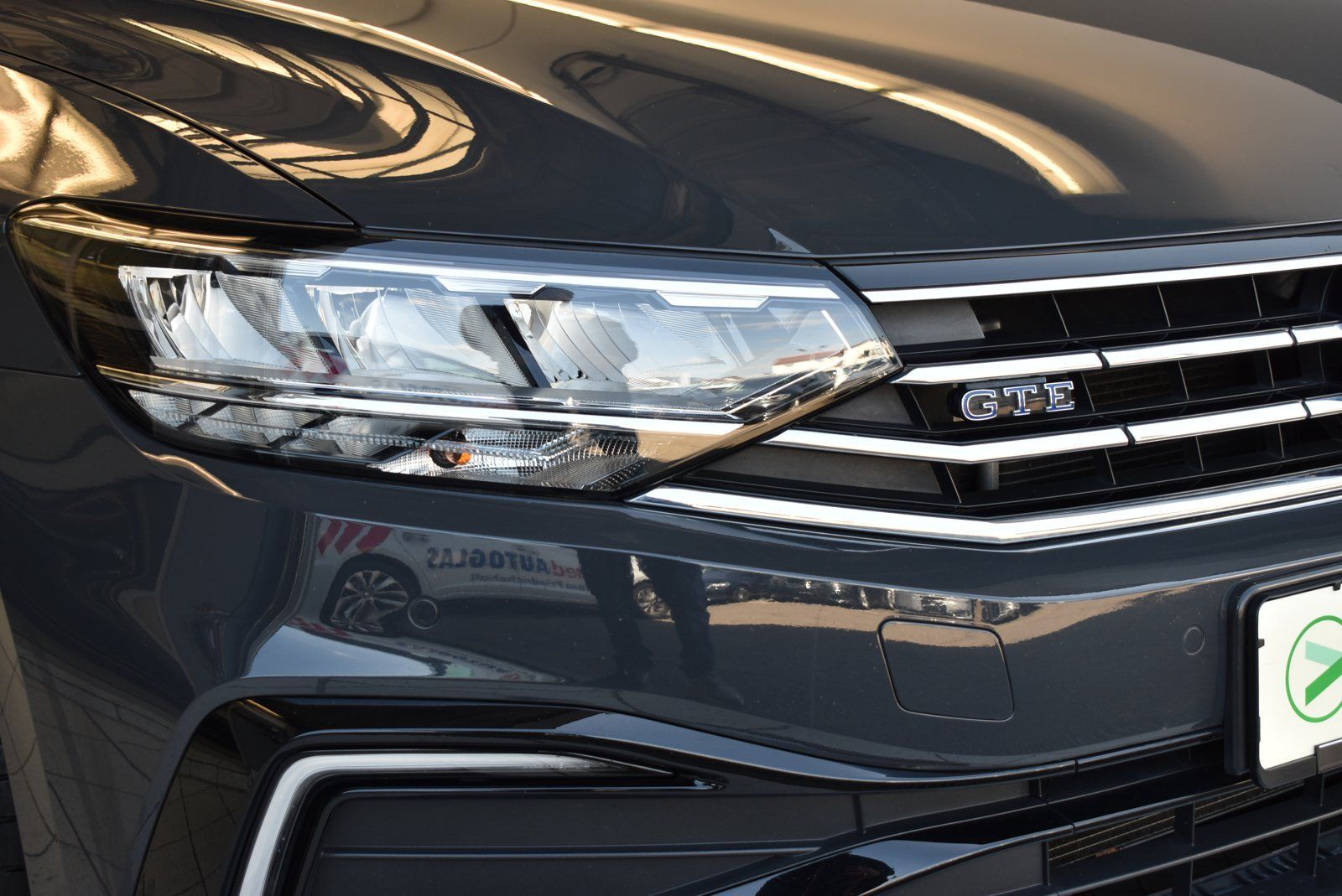 Volkswagen Passat Variant 1.4TSI Hybrid GTE DSG - Samsaru's Car Outlet