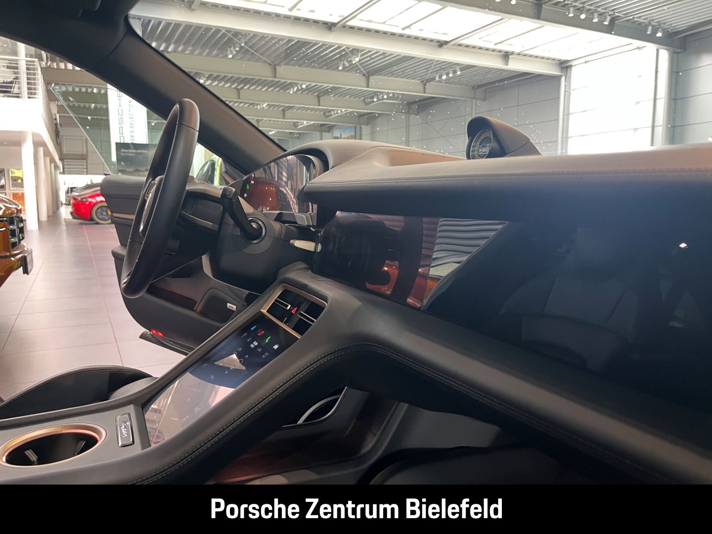 Porsche Taycan 4S Cross Turismo Panorama Luftfederung