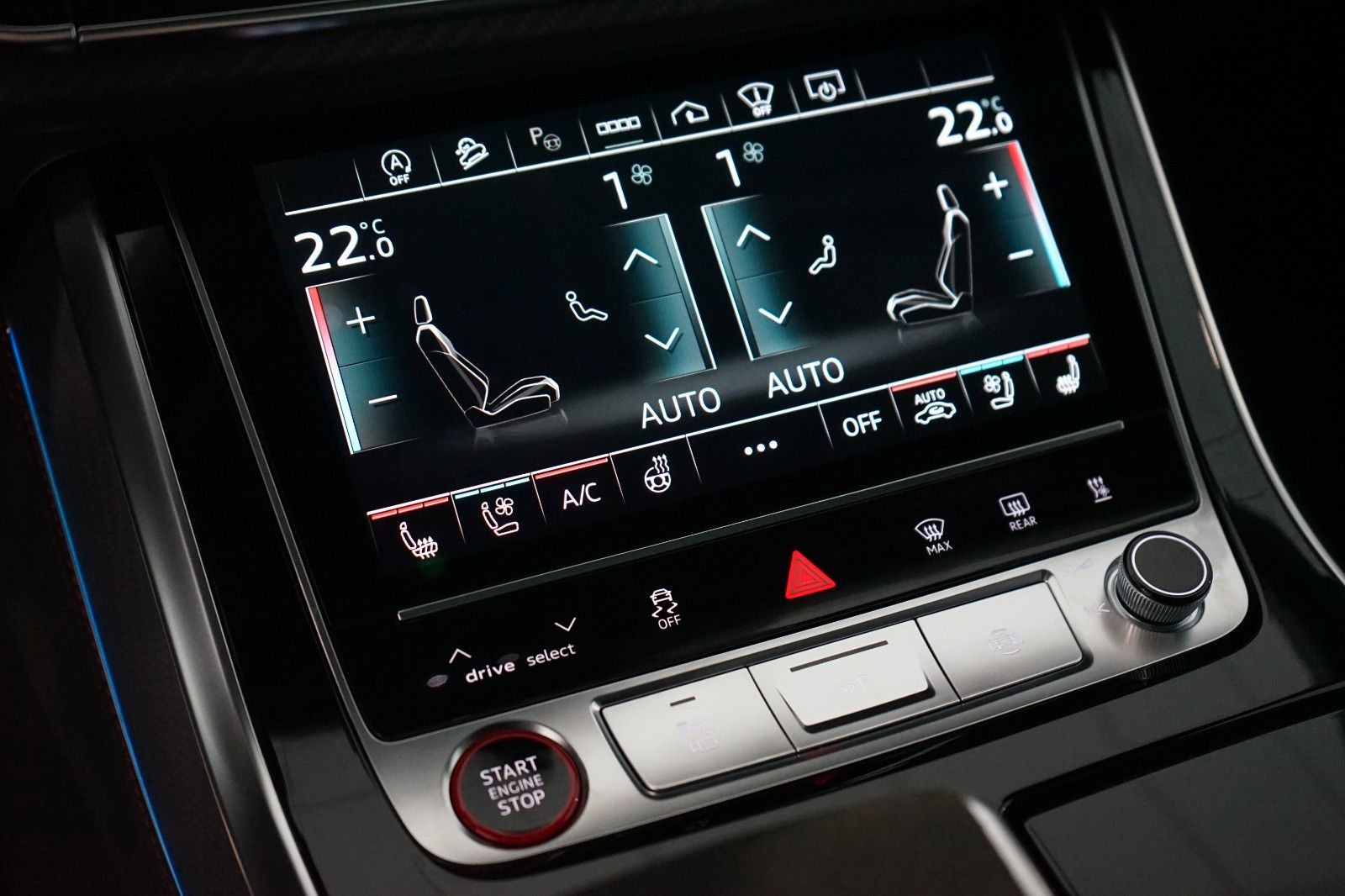 Audi RSQ8 performance | B&O Advanced | Carbon | 305