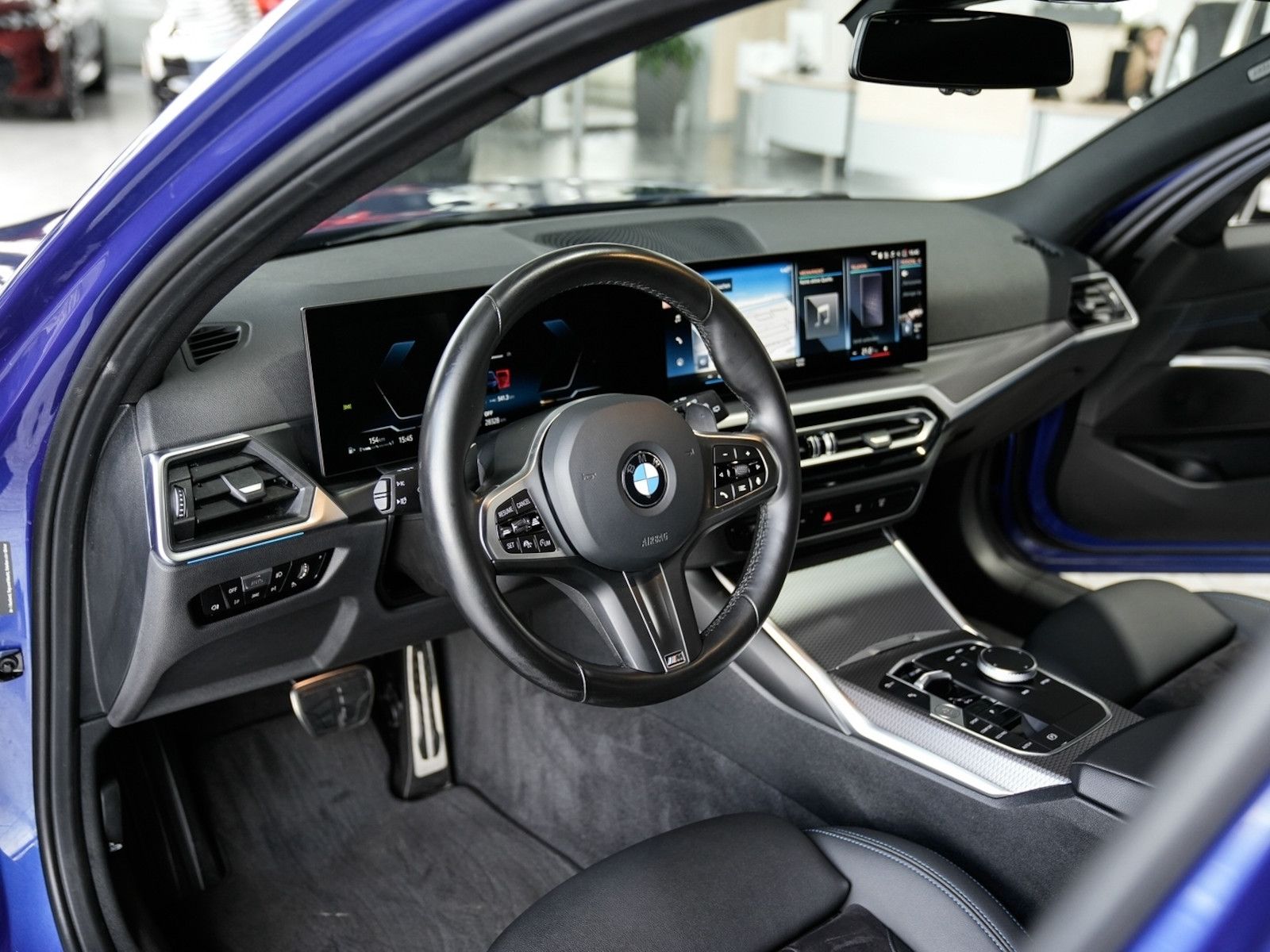 BMW 320d xDrive Touring M Sport - Samsaru's Car Outlet