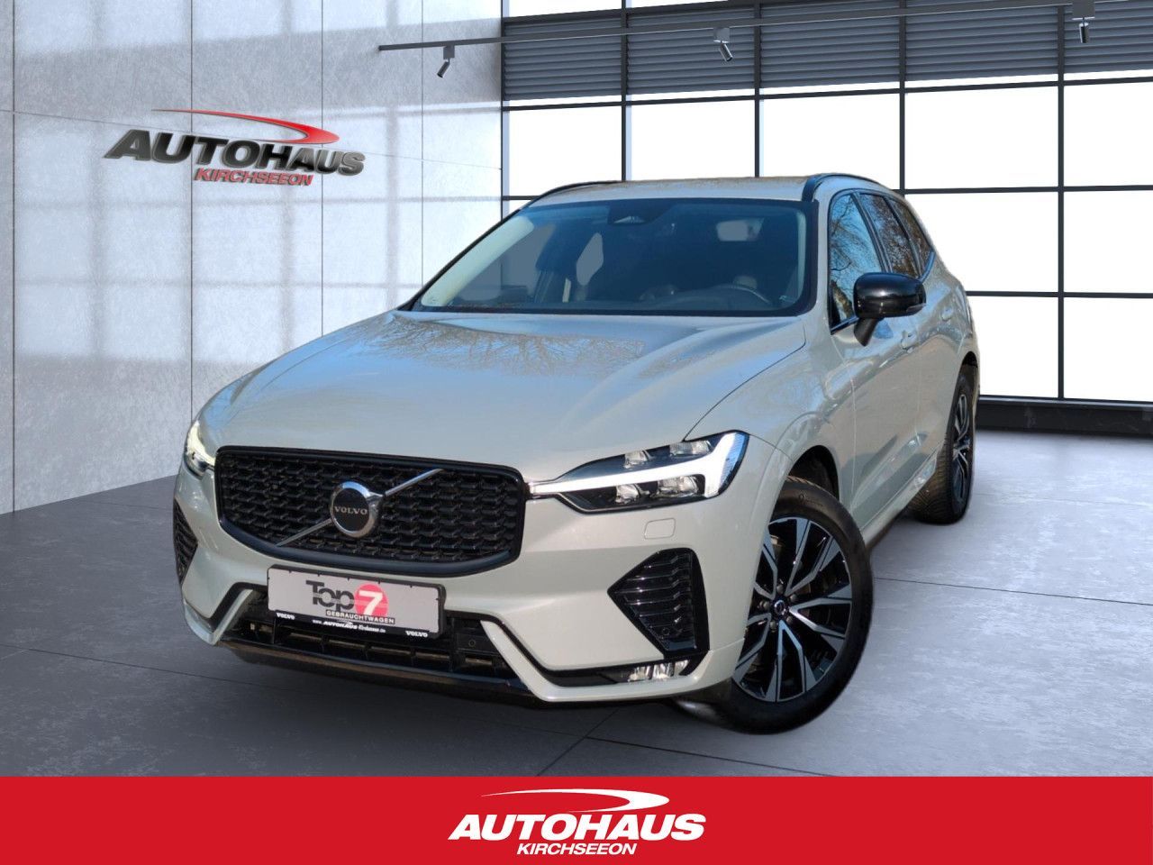Volvo XC60 B4 (Diesel) Plus Dark 2WD Automatik Navi