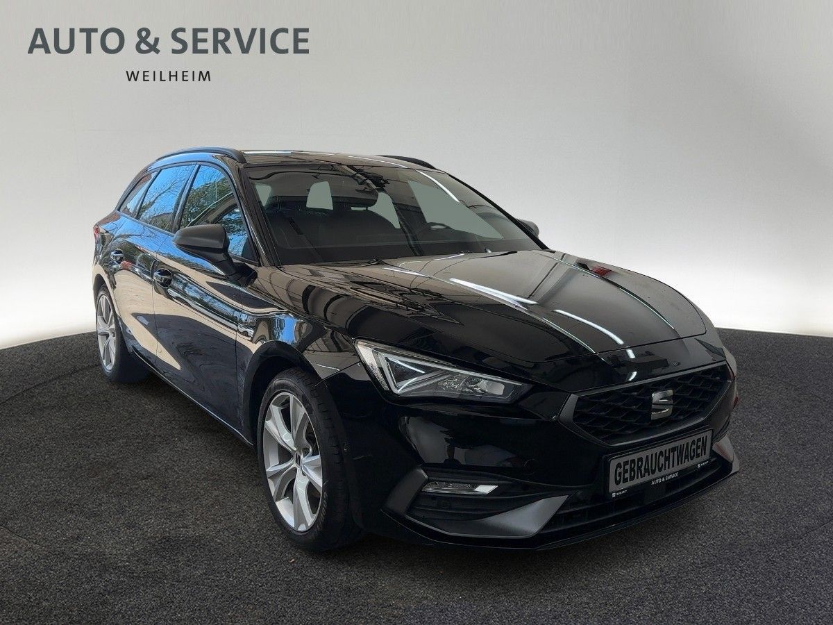 Seat Leon Sportstourer 1.5 eTSI  FR DSG*NAVI*AHK*ACC*