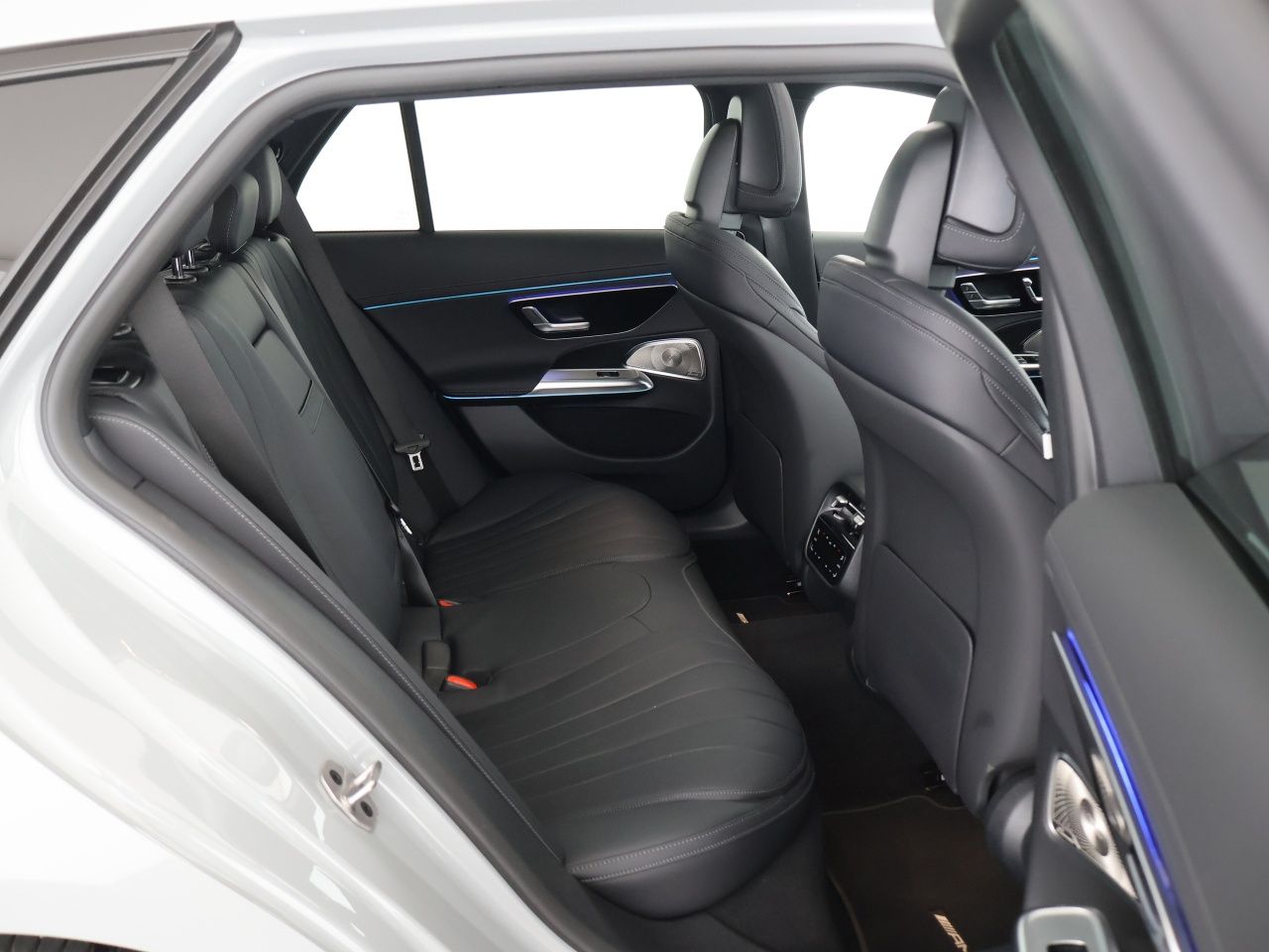 Mercedes-Benz E 450 d 4M T AMG Digital Light Night Burmester